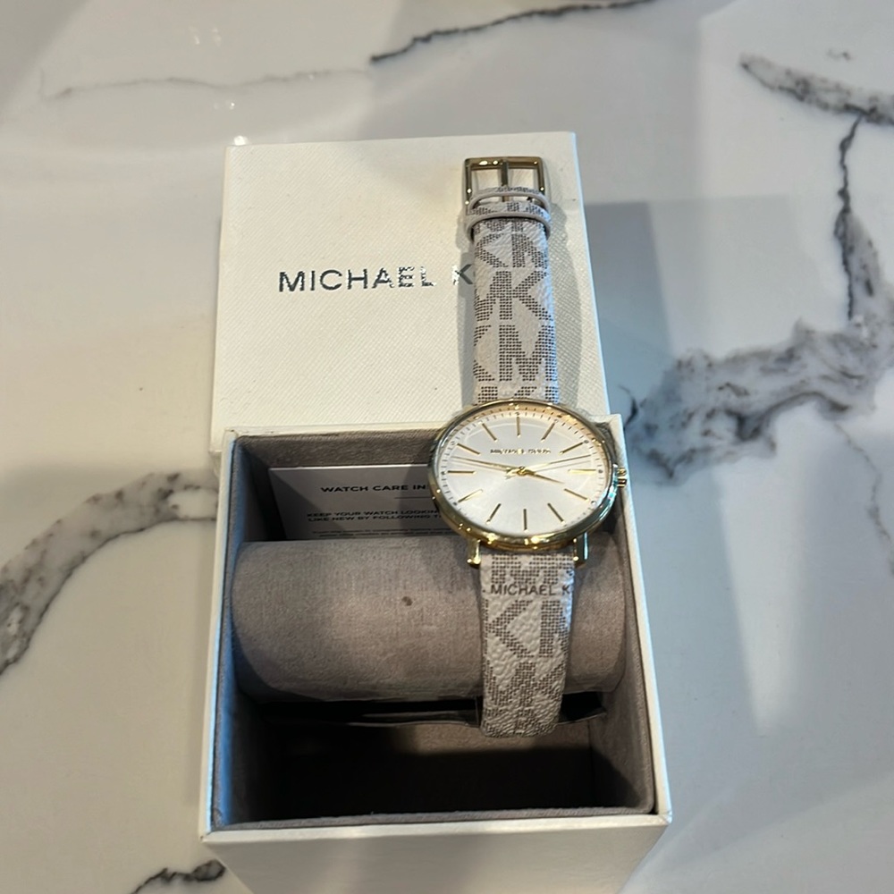 Michael Kors leather watch
